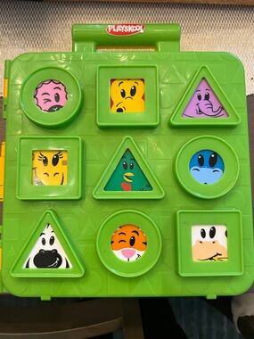 Playskool Blocksters Shape Sorting Activity Puzzle Case Complete